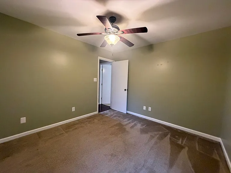 717 Mallard Dr — Photo 22