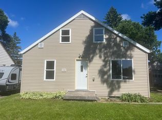 104 3rd St N, Hoffman, MN 56339