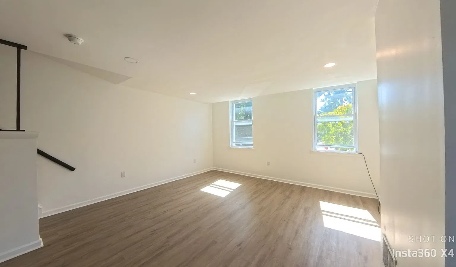 2 bed, $1,650 — Photo 4