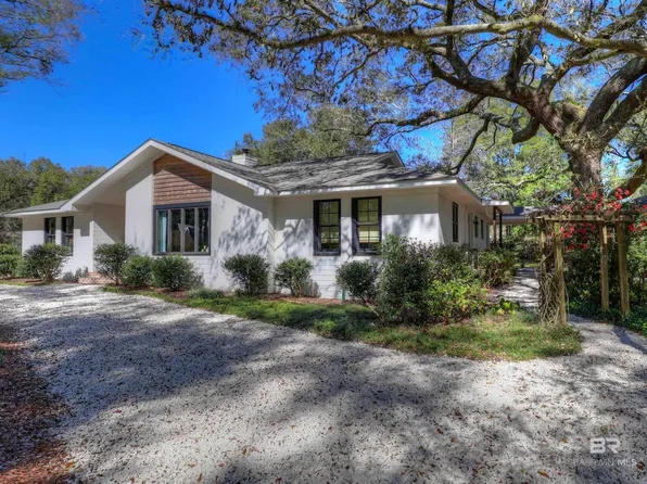 7 Summer Ln, Fairhope, AL 36532