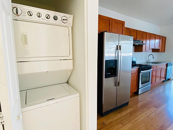 4th image of 7940 Tatum Waterway Dr