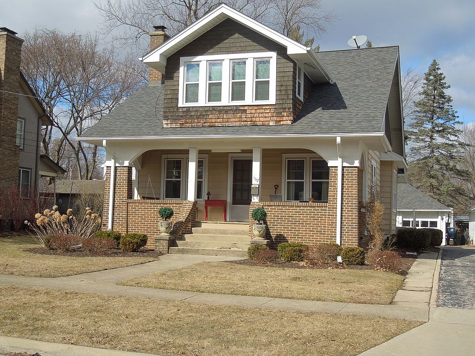 1st image of 162 W Lincoln Ave #160