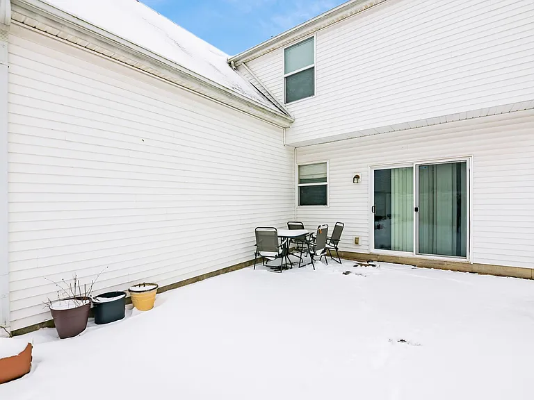 7236 Winterbek Ave — Photo 26