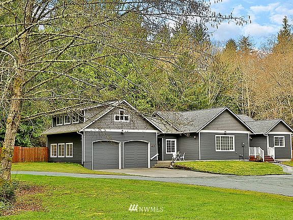 2nd image of 4878 Aquila Drive