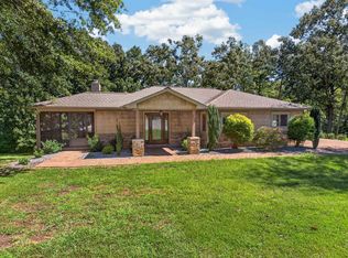 117 Edgewood Ave, Landrum, SC 29356
