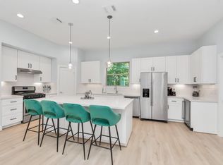 3310 Pease St #0, Houston, TX 77003