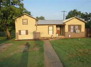 112 S Scott St, Meeker, OK 74855