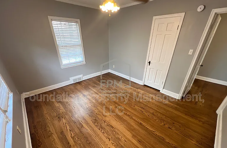 252 E Edwin Cir — Photo 21