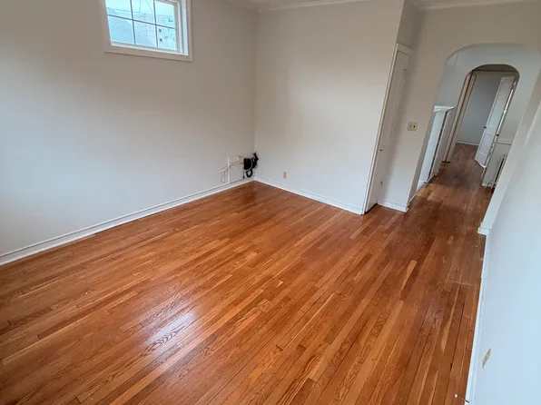 1828 16th St N APT 1, Arlington, VA 22209
