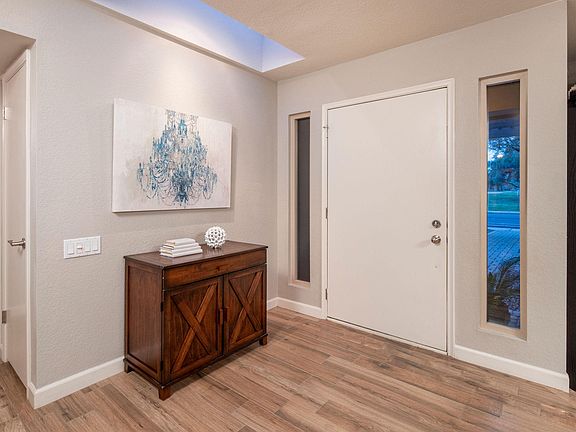 4th image of 5651 E Sweetwater Ave