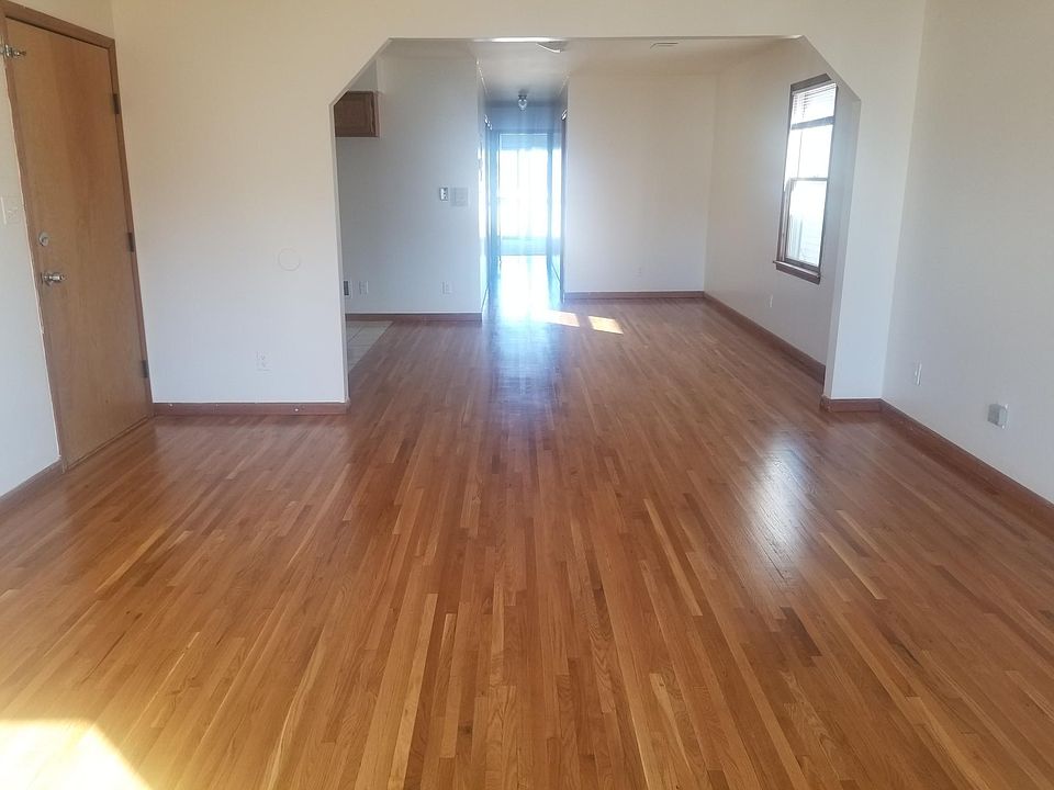 1st image of 893 Clifton Ave Floor 2