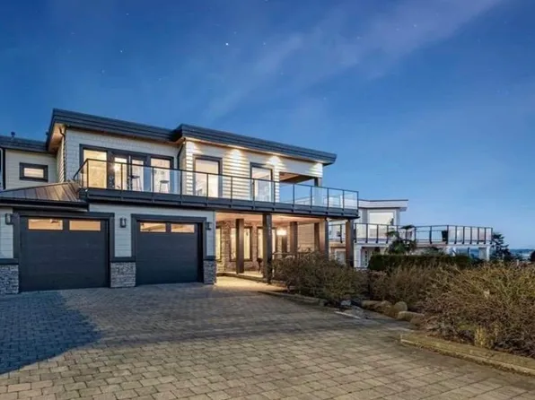 1040 Lee St, White Rock, BC V4B 4P1