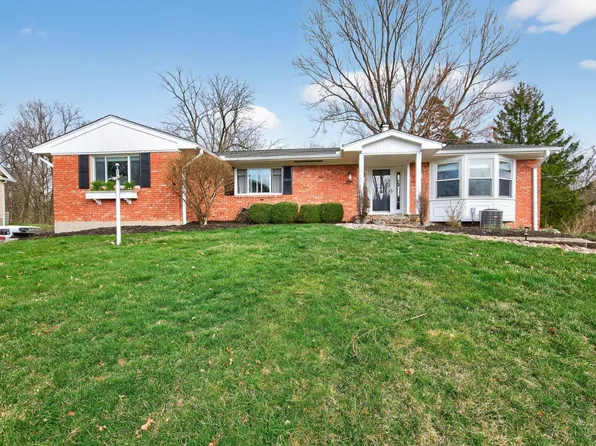 8674 Hollyhock Dr, Cincinnati, OH 45231