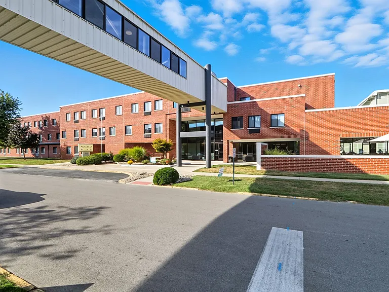 Ken Mar Senior Apartments - 62 & Older — Photo 2