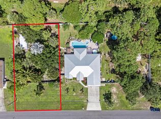 1079 SW Placetas Ave, Port Saint Lucie, FL 34953