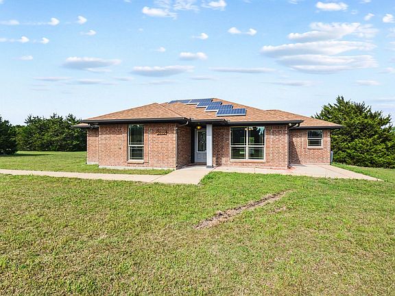 3rd image of 5945 County Road 441