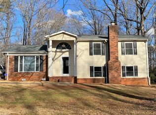 6601 Spanish Oak Dr, Rural Hall, NC 27045