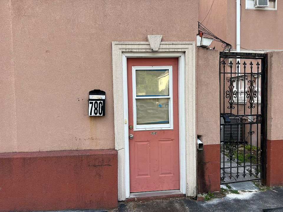 1st image of 78C Bayville Ave #78-C