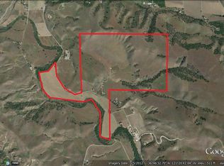 1401 Thomas Rd, Hollister, CA 95023