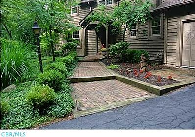 2nd image of 293 Fern Hill Dr