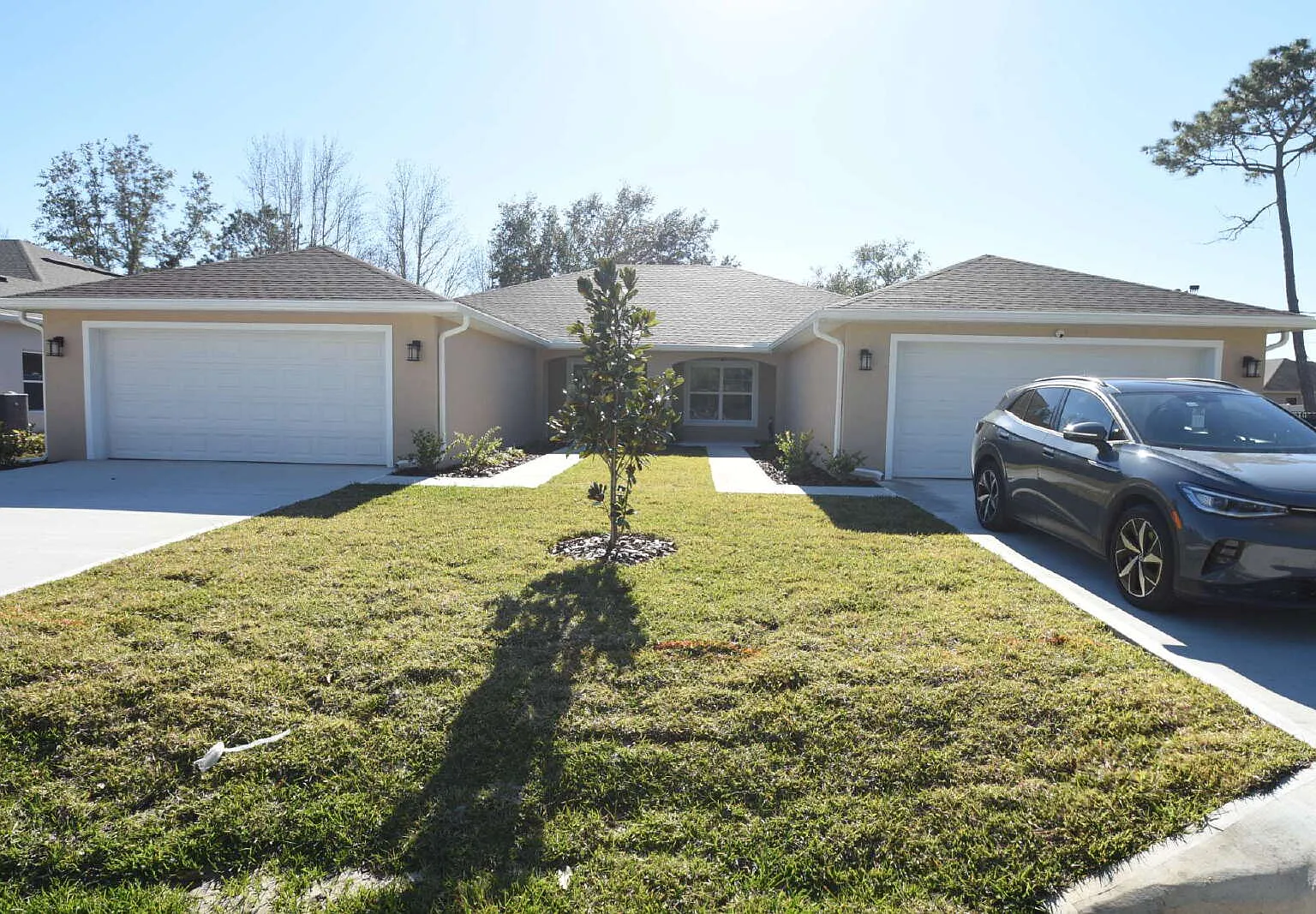 4 bed, 3.0 bath, 1610 sqft, $2,000 — Photo 1