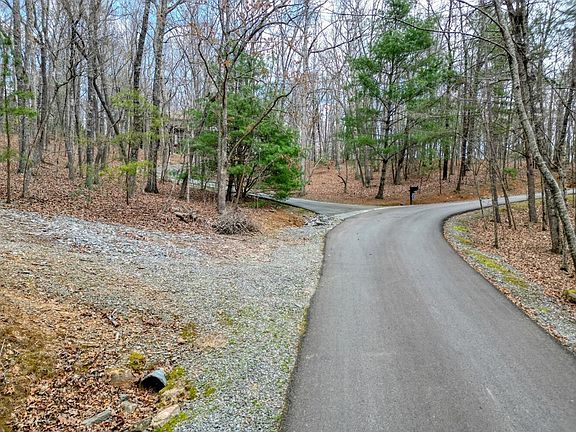 4th image of 25 Cross Creek Rd