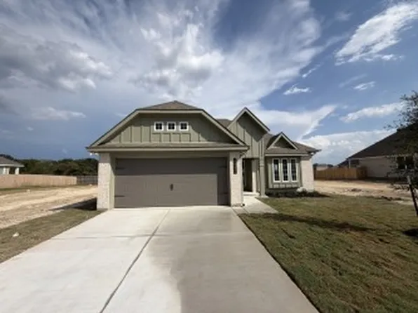 5680 Fox Bluff Dr, Bryan, TX 77807