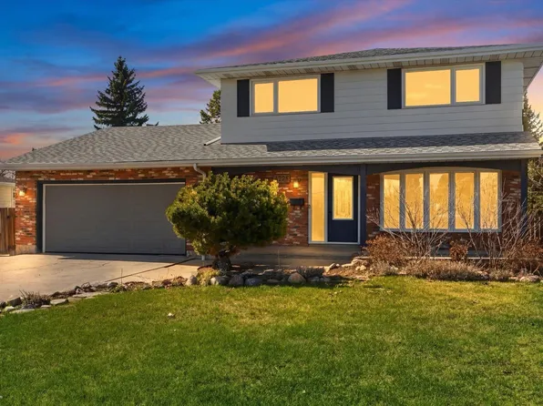 4224 110th St NW, Edmonton, AB T6J 2T5