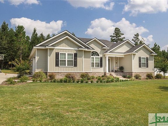 2nd image of 236 Tavern Ln