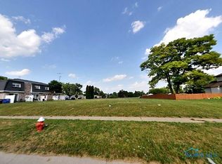 6050 Kincora Dr, Toledo, OH 43612