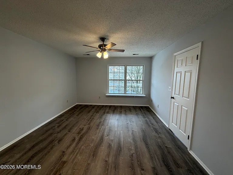 6 Nashville Ct — Photo 10
