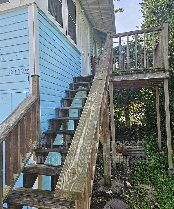1st image of 2138 Victoria Ave