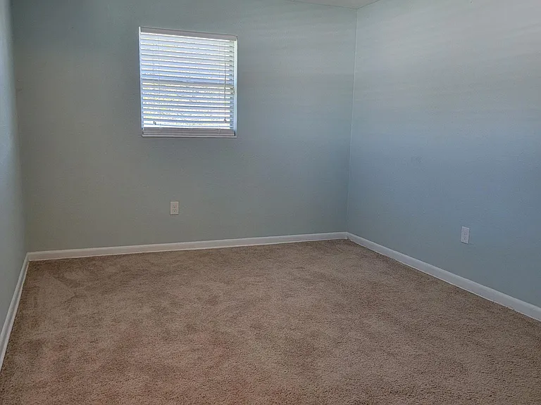 4514 S Gaines Rd — Photo 45