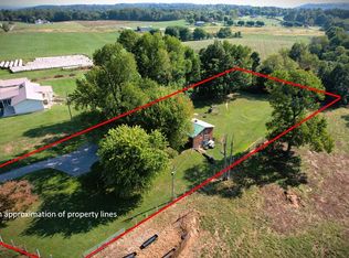 166 Gray Ln, Allons, TN 38541