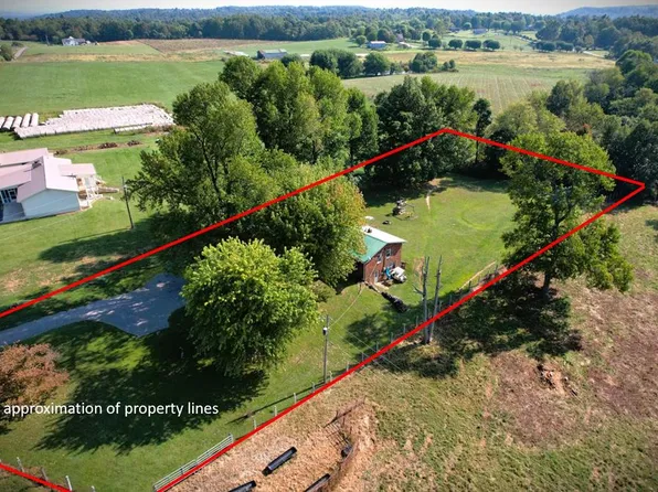 166 Gray Ln, Allons, TN 38541