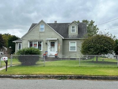 107 Clairmont Ave, Chicopee, MA, 01013