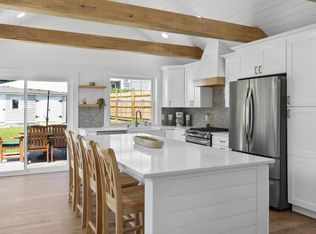 6 Stenbeck Pl, Scituate, MA 02066