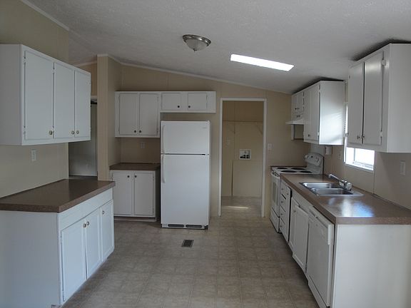 3rd image of 9359 103rd St Lot 5