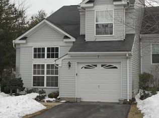 7 Lamberson Ct, Sayreville, NJ 08872