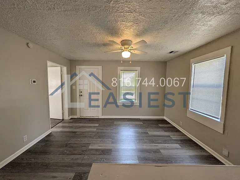 1110 E Frederick St — Photo 4