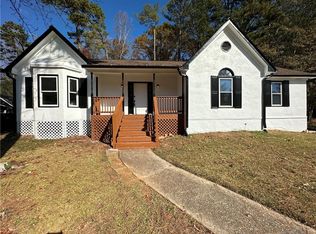 646 Hunt Station Dr, Lawrenceville, GA 30044
