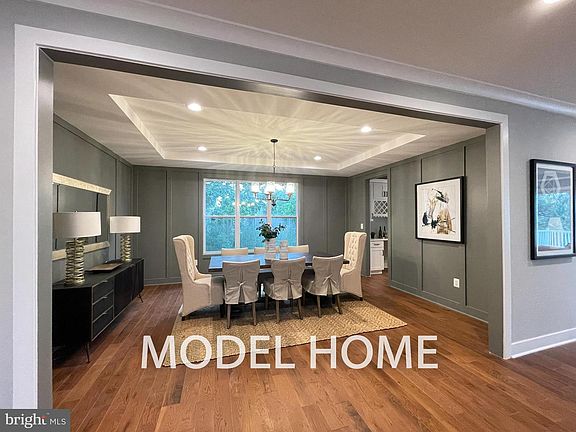 4th image of 449 Lawyers Rd NW