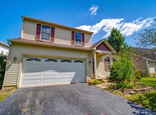 296 Galloway Ridge Dr, Galloway, OH 43119