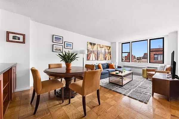 1st image of 200 W 79th St Penthouse P