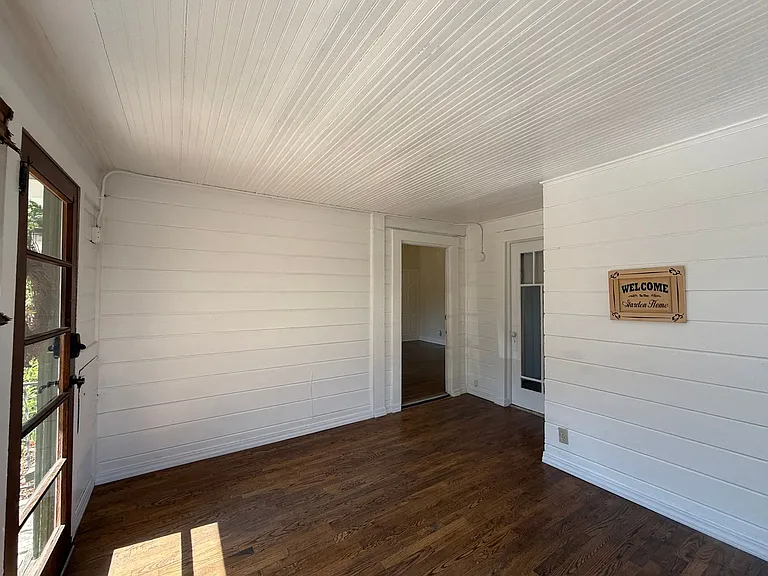 140 Garden St — Photo 6