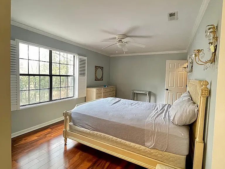 1812 Belle Chez — Photo 10