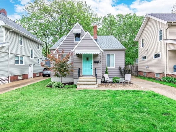 1295 Virginia Ave, Lakewood, OH 44107