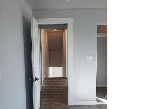 3rd image of 1417 W 48th St