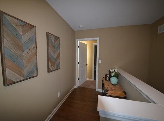 2nd image of 1022 Morgan St