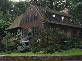 22 Valley Ridge Rd, Bronxville, NY 10528